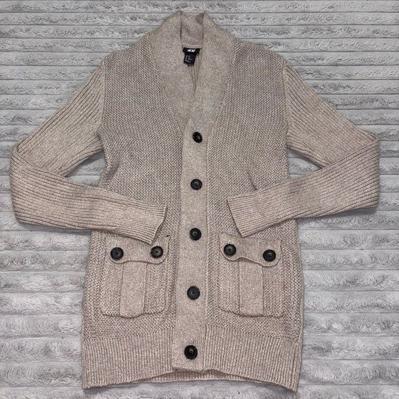 H&M Textured Knit Cardigan - Picture 1 of 8